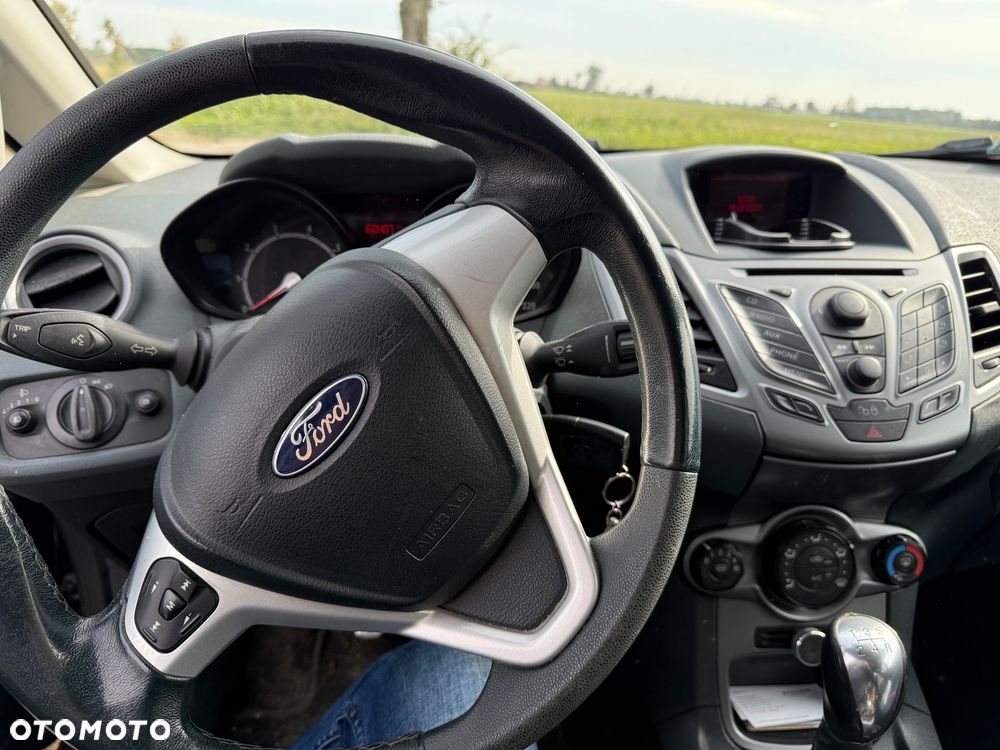 Ford Fiesta 1.25 Ambiente - 9