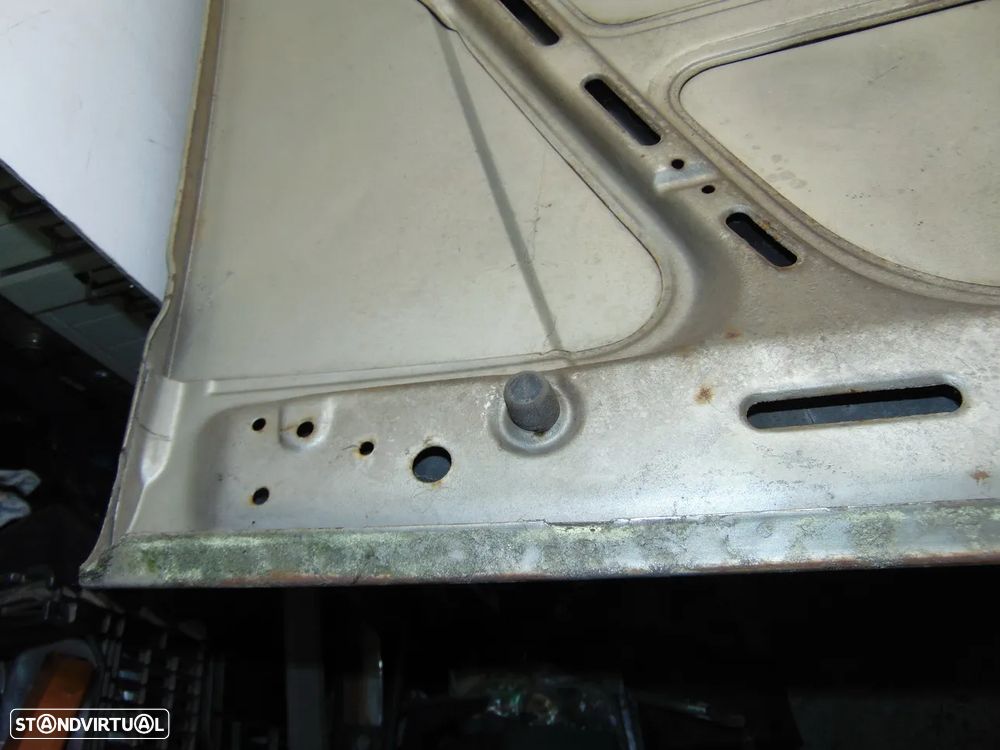 Opel Corsa TR capot - 7