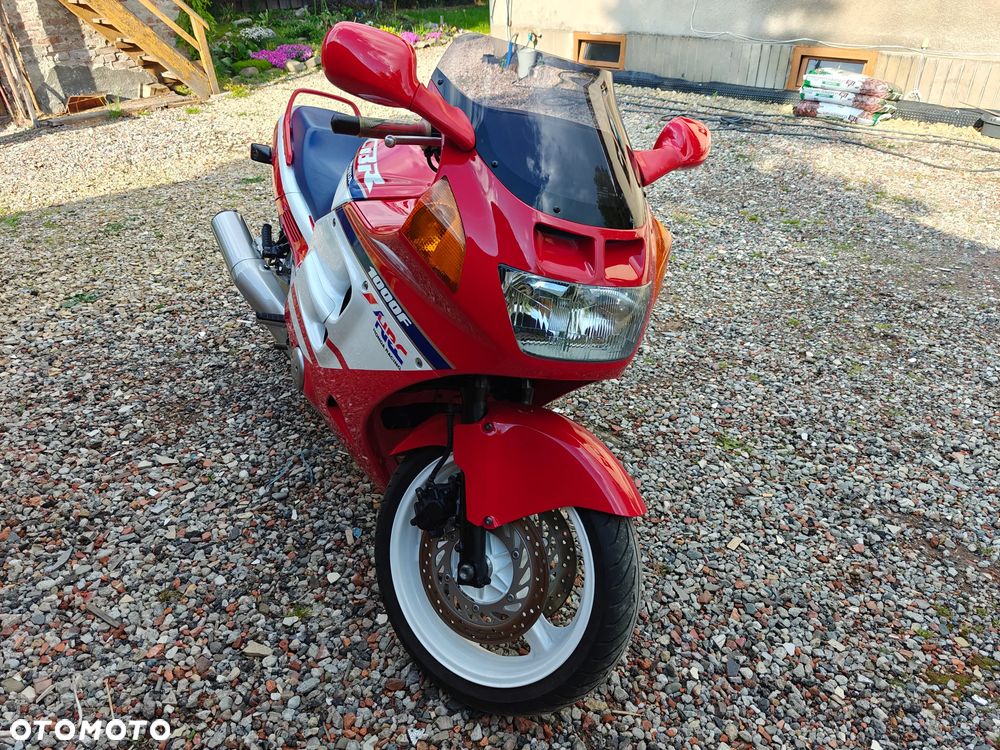 Honda CBR - 2