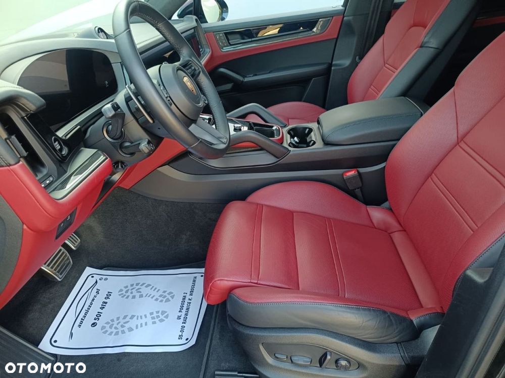 Porsche Cayenne - 19