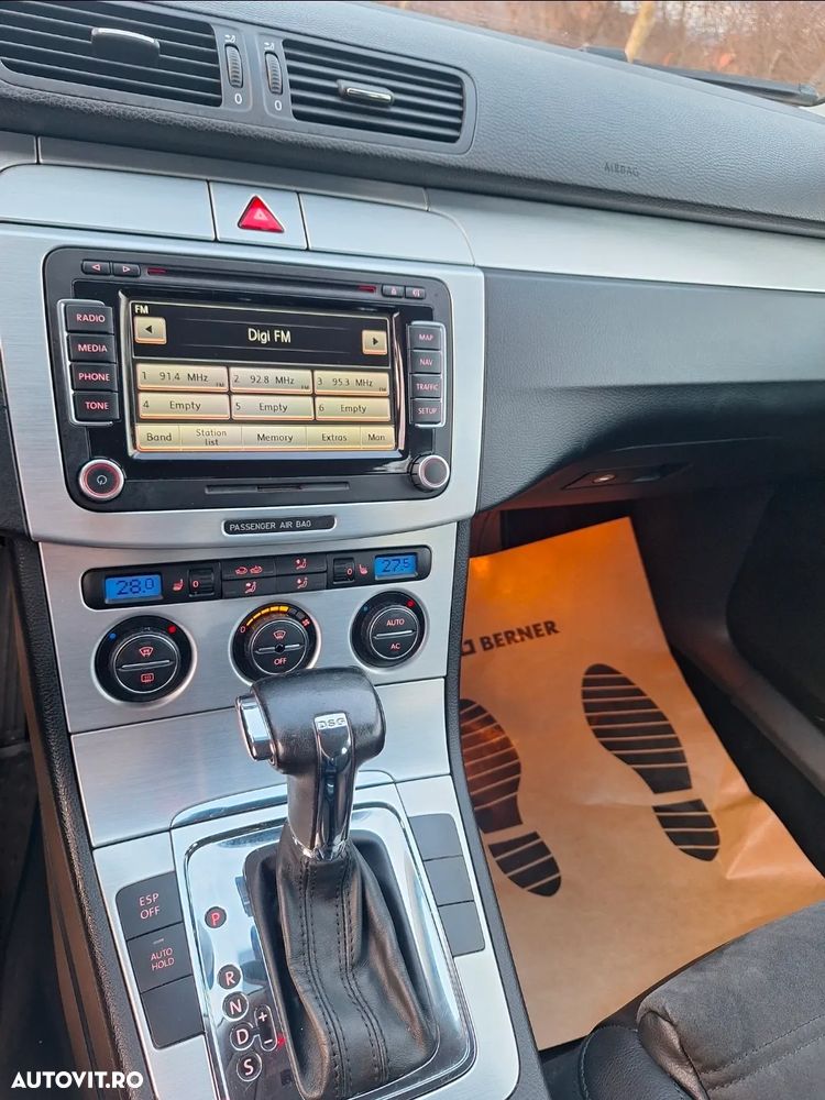 Volkswagen Passat 2.0 TDI DSG BlueMotion Technology Highline - 25