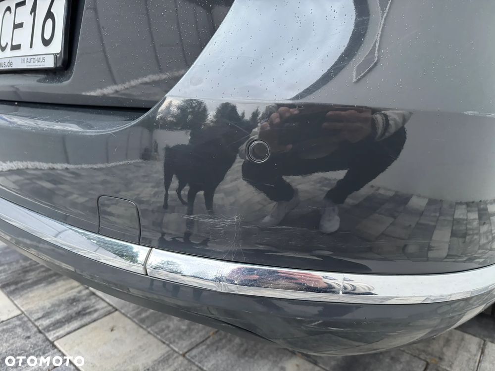 Volkswagen Passat Variant 2.0 TDI DSG BlueMotion Technology Comfortline - 34