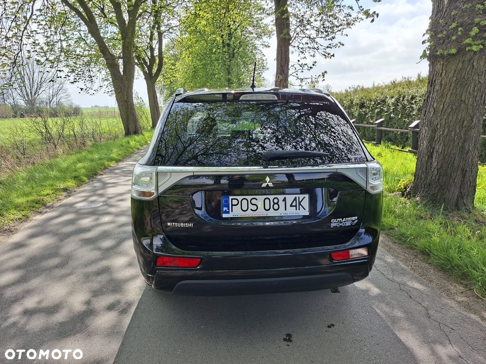 Mitsubishi Outlander Instyle NAVI - 7