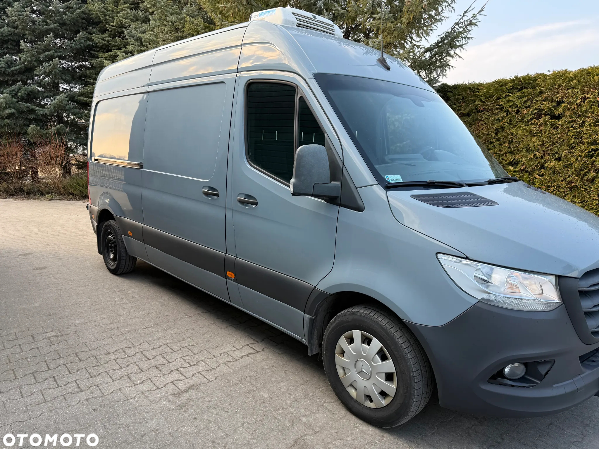 Mercedes-Benz Sprinter - 3