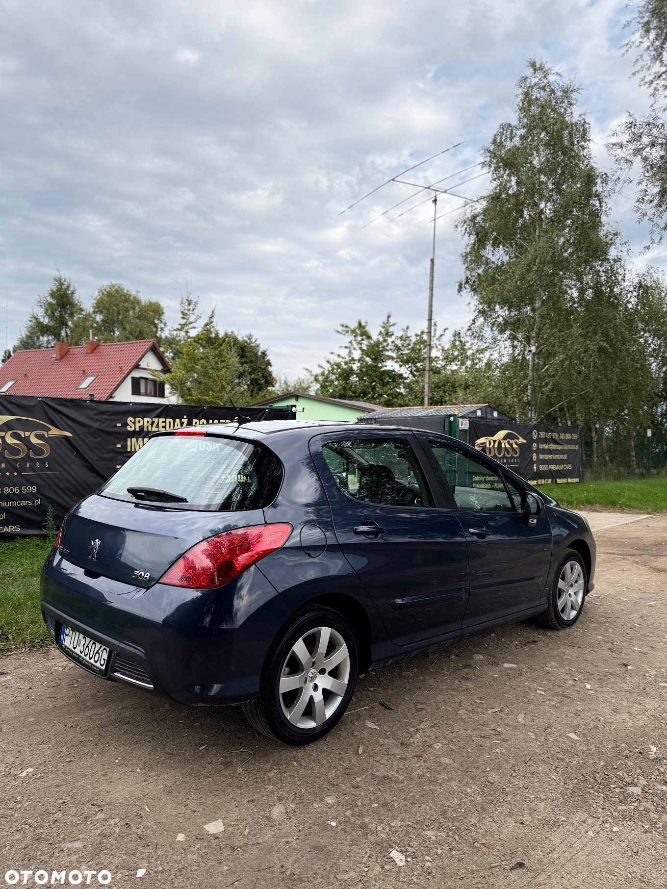 Peugeot 308 1.6 Premium Plus - 4