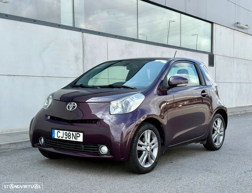 Toyota iQ 1.33 VVT-i 2 MultiDrive EP+NAVI+Bluetooth - 1