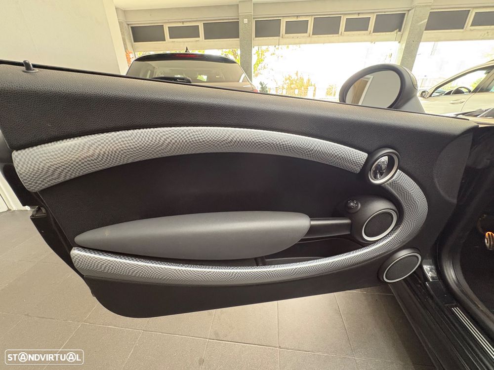 MINI Cabrio Cooper S - 14