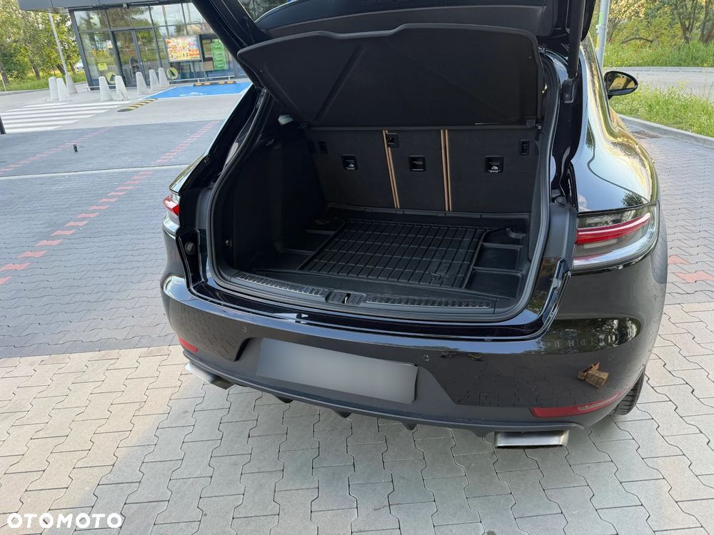 Porsche Macan - 10