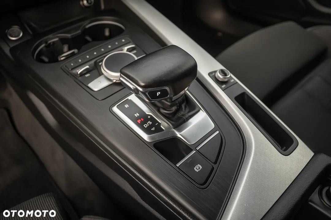 Audi A4 Avant 2.0 TFSI quattro S tronic - 24