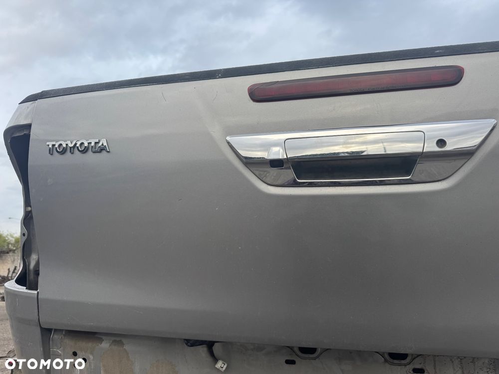 Toyota hilux 8 VIII 2015- klapa bagażnika burta paka ładunkowa klamka z kamerą wszystkie części - 3
