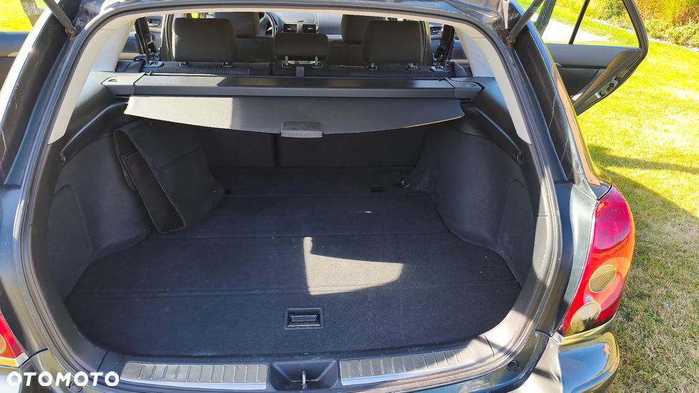 Toyota Avensis - 3