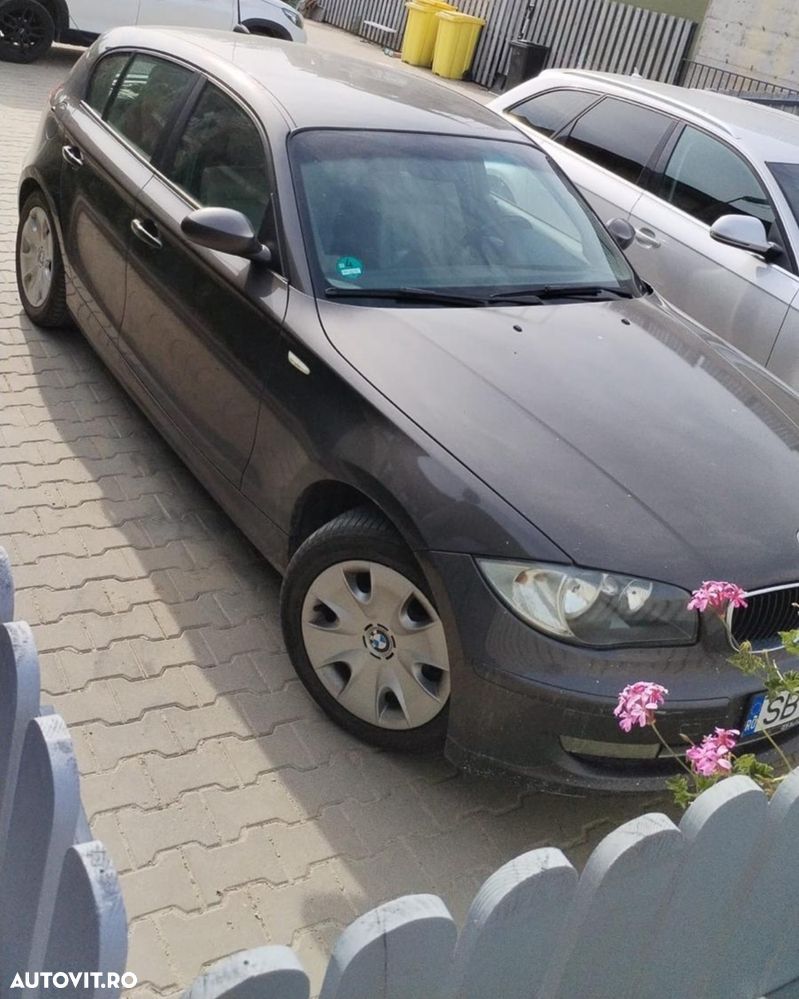 BMW Seria 1 - 1
