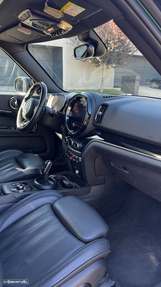 MINI Countryman Cooper SD ALL4 Yours Auto Desportiva - 9