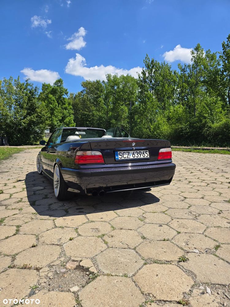 BMW Seria 3 - 14