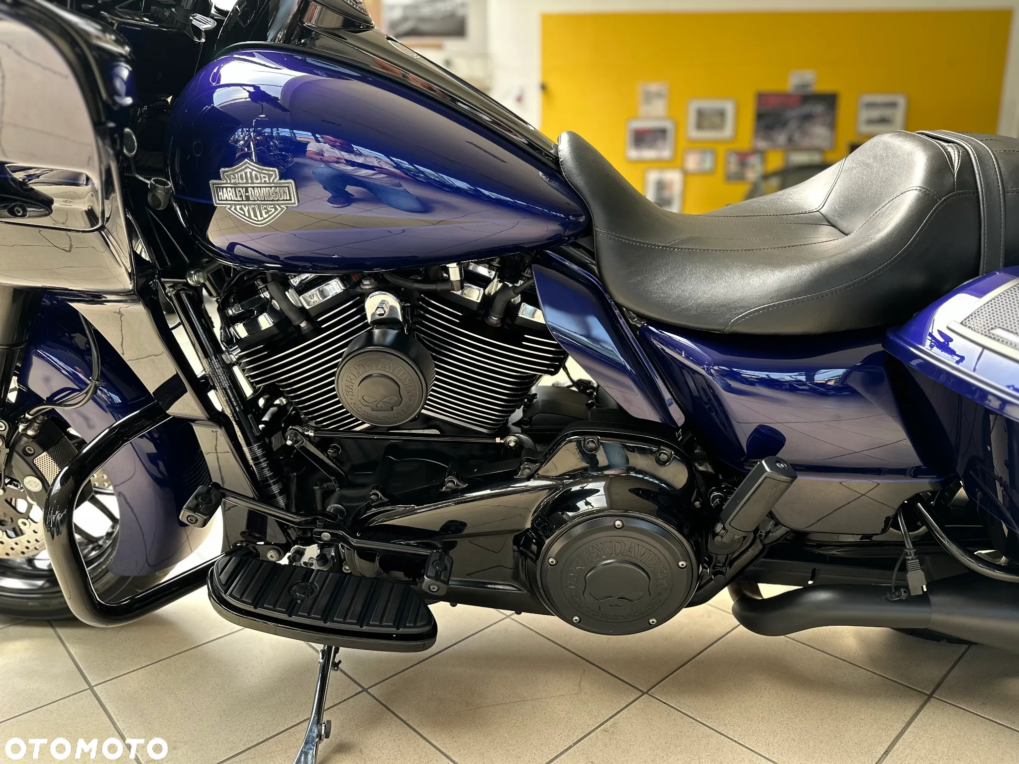 Harley-Davidson Touring Road Glide - 25