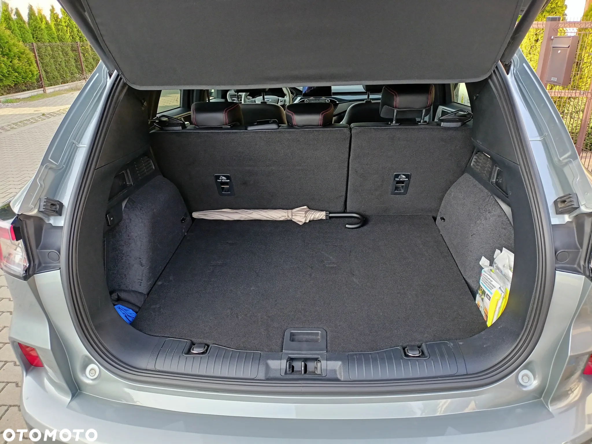 Ford Kuga 2.5 FHEV FWD ST-Line X - 25