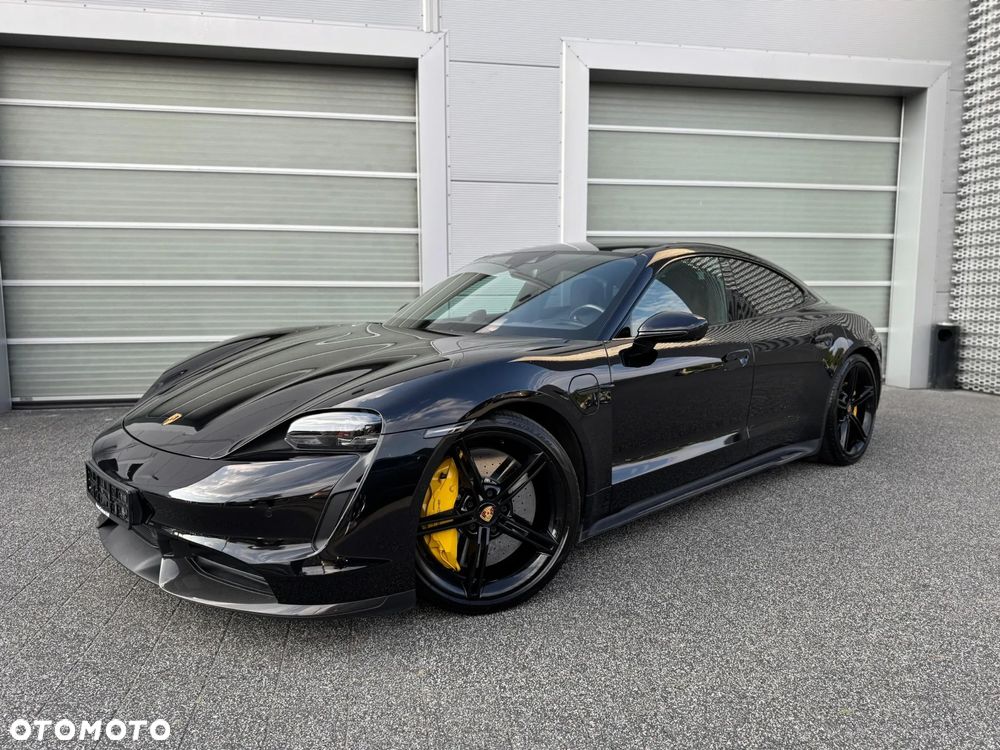 Porsche Taycan - 14