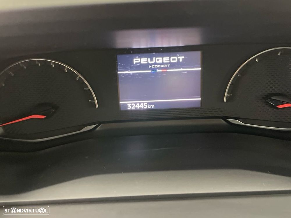 Peugeot 208 1.2 PureTech Active Pack - 9