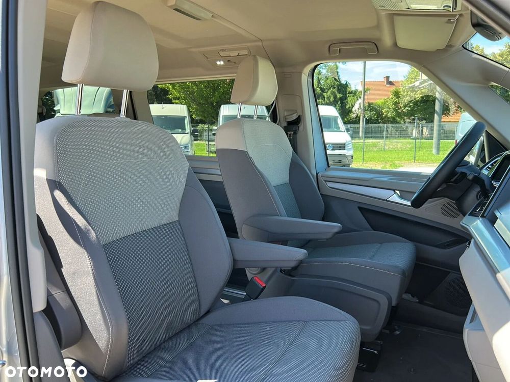 Volkswagen Multivan 2.0 TDI L2 Edition DSG - 16