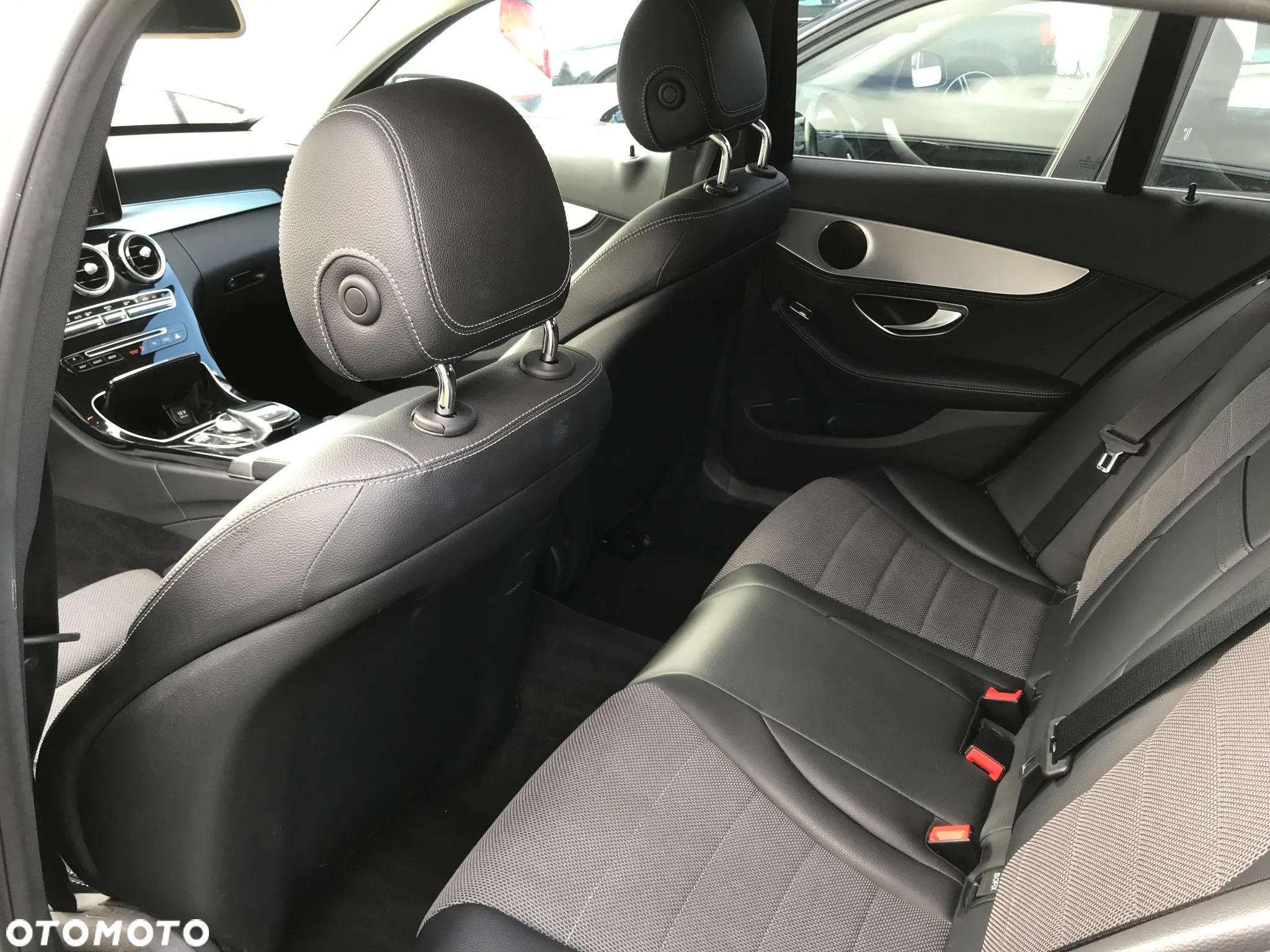 Mercedes-Benz Klasa C 200 (BlueTEC) d T 7G-TRONIC Exclusive - 6