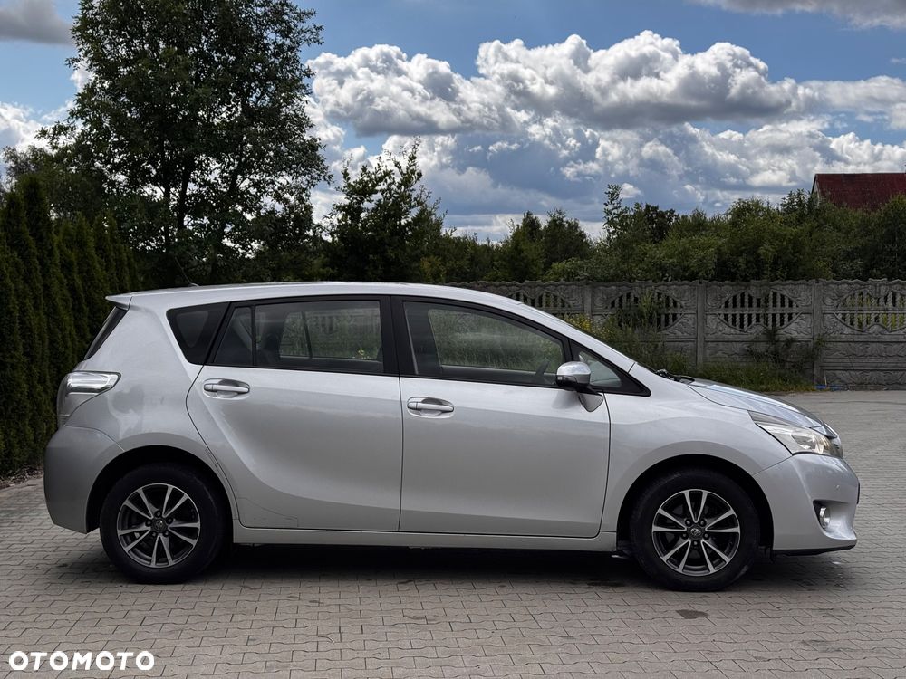 Toyota Verso 1.6 D-4D 5-Sitzer Start/Stop Edition S+ - 10