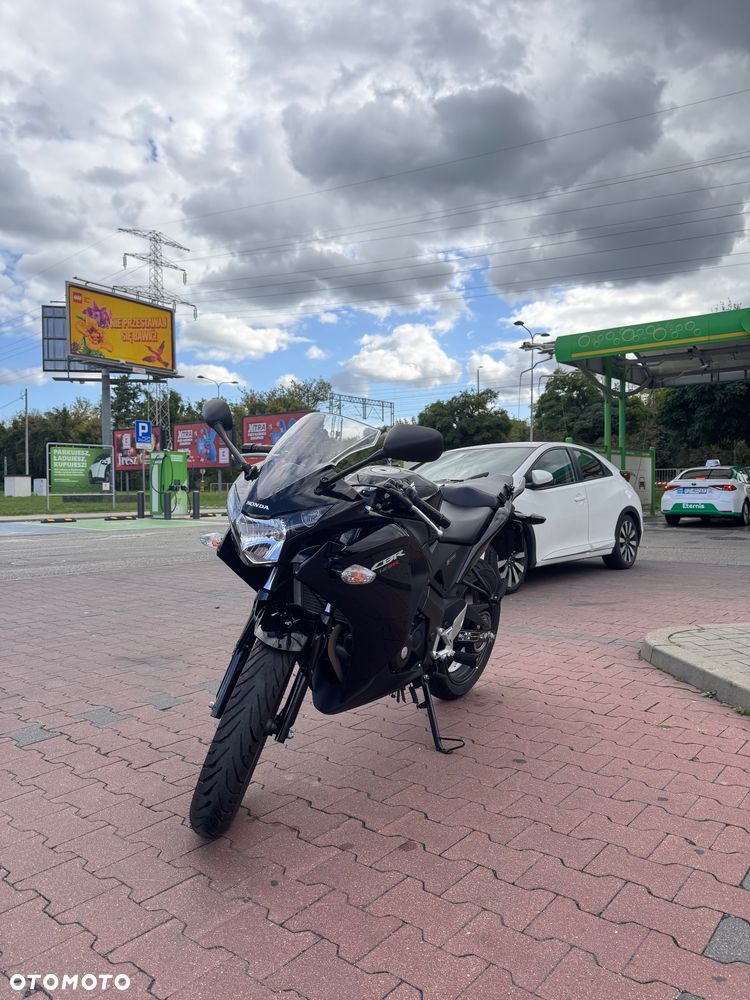 Honda CBR - 1