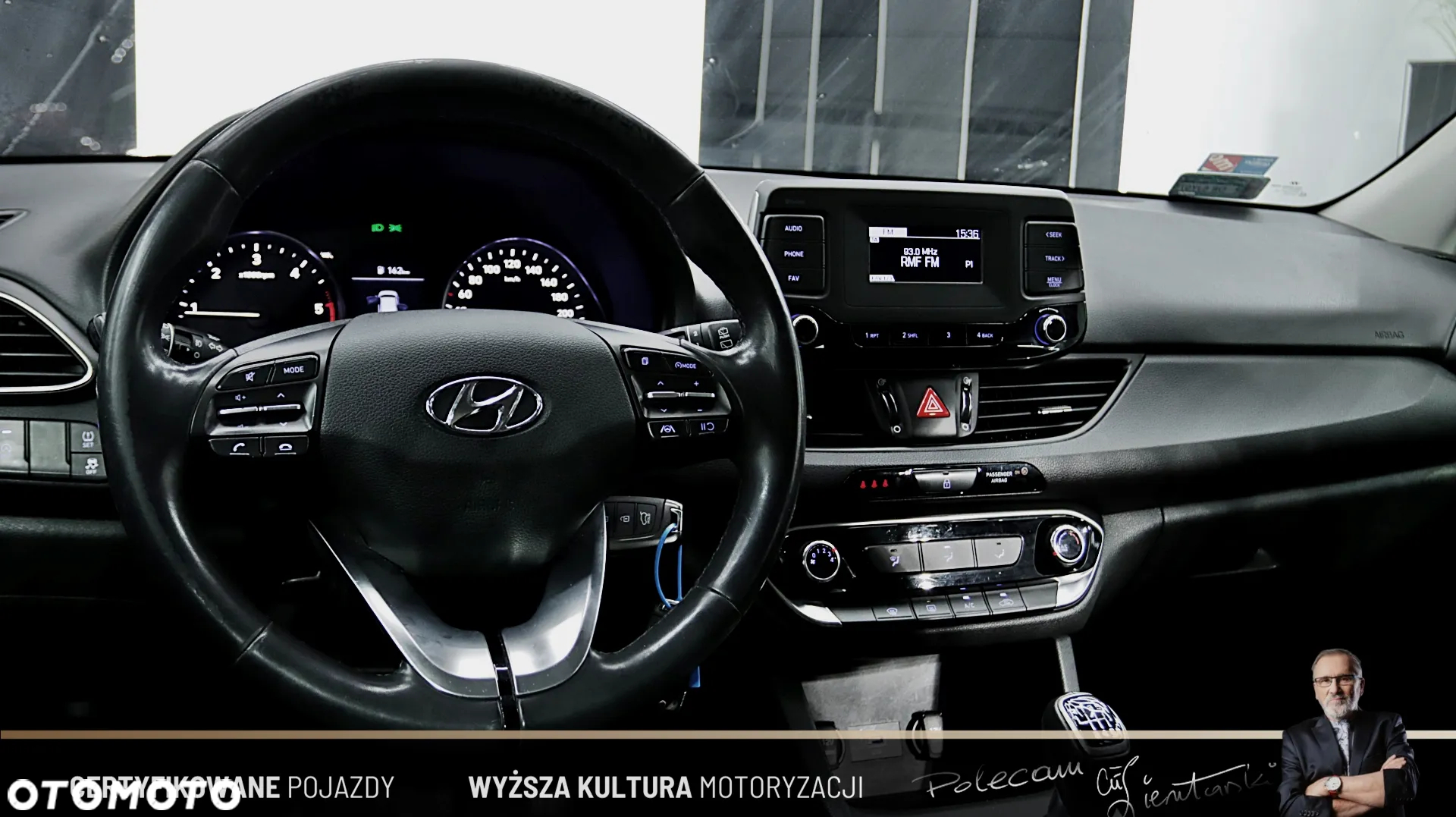 Hyundai i30 1.6 D Classic + - 15