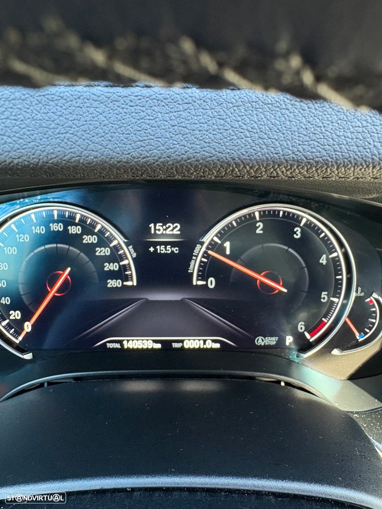 BMW 540 d xDrive Line Luxury Auto - 19