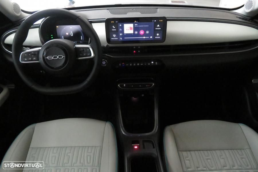 Fiat 600 1.2 Hybrid La Prima - 6