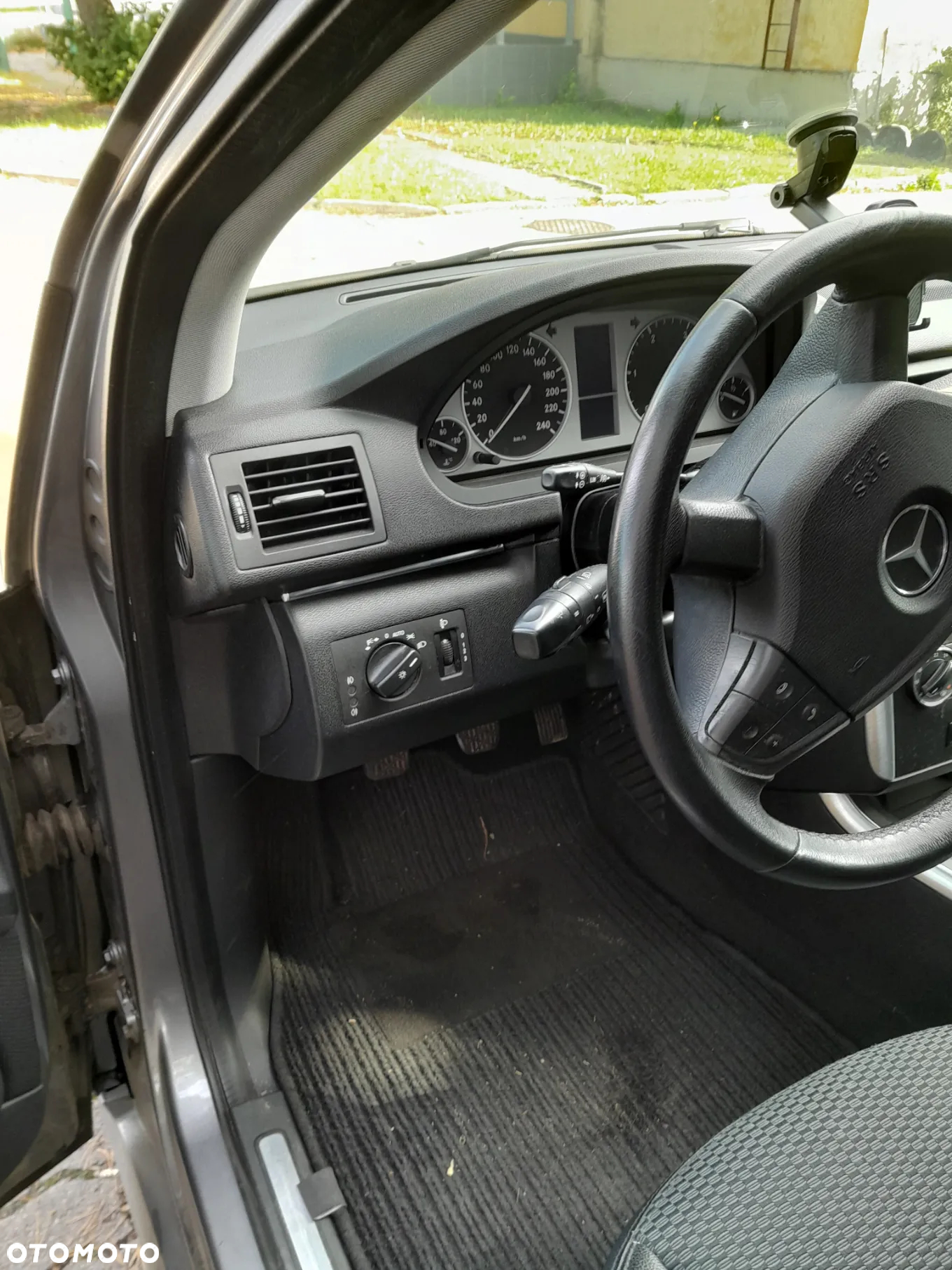 Mercedes-Benz Klasa B 180 CDI - 8