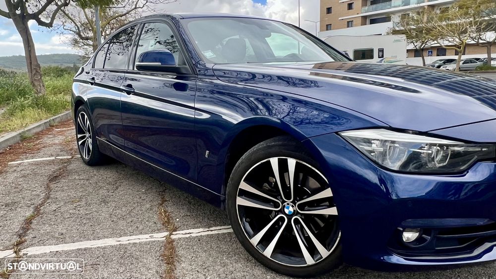BMW 330 e iPerformance Line Sport - 5