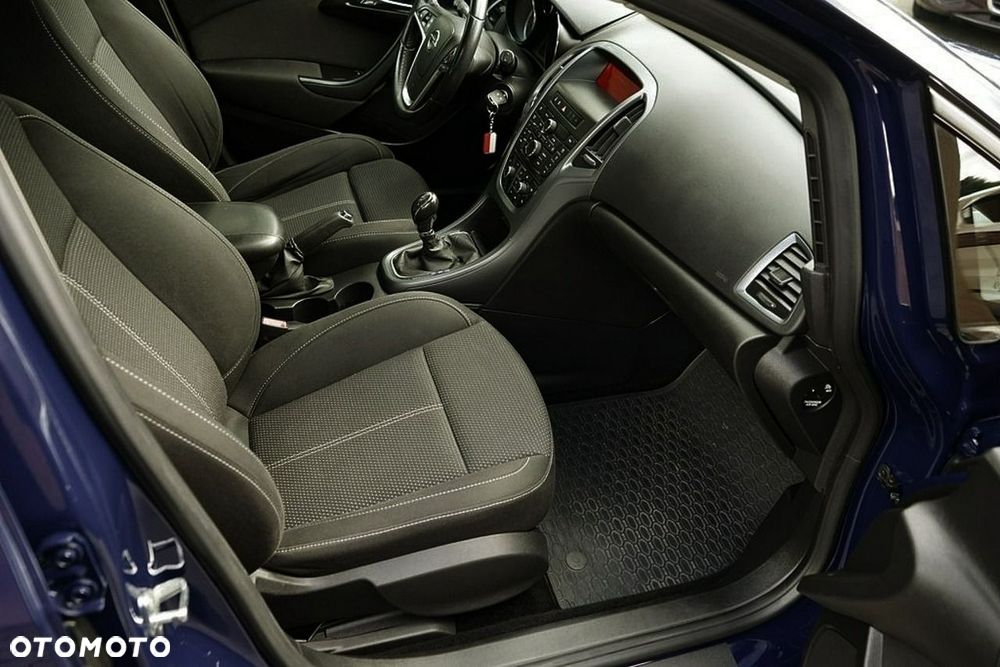 Opel Astra - 14