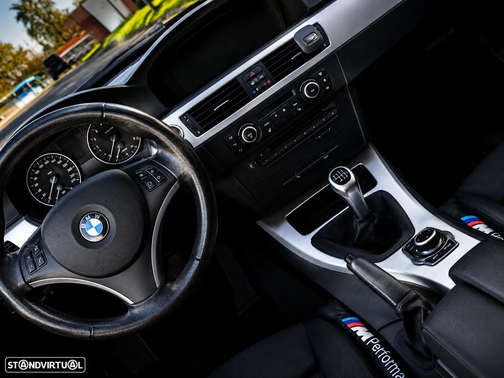 BMW 320 d LifeStyle - 6