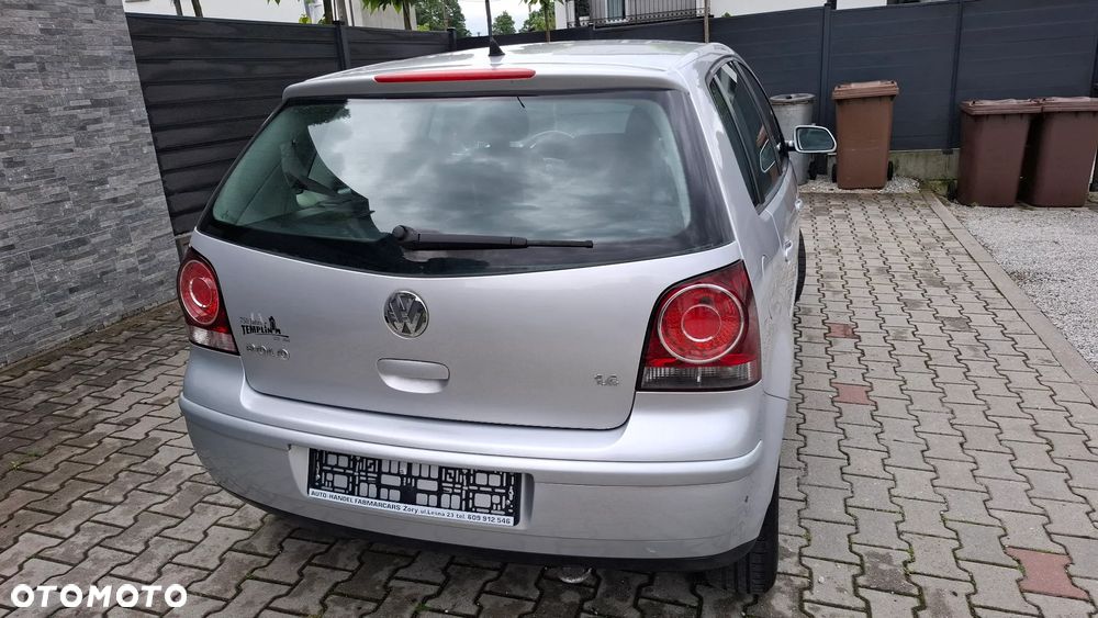 Volkswagen Polo 1.4 United - 13