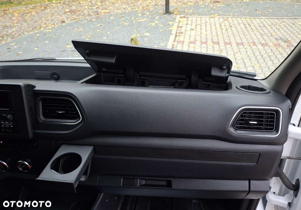 Renault Master - 22