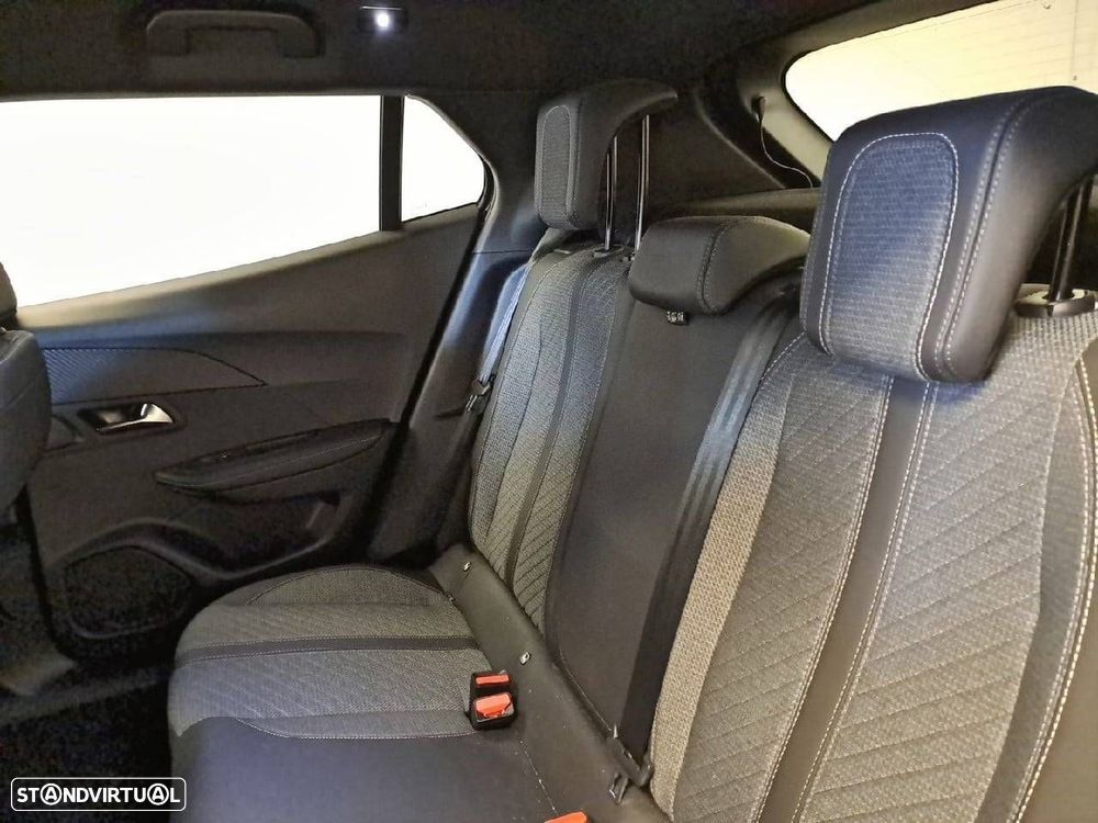 Peugeot 2008 1.2 Allure - 10