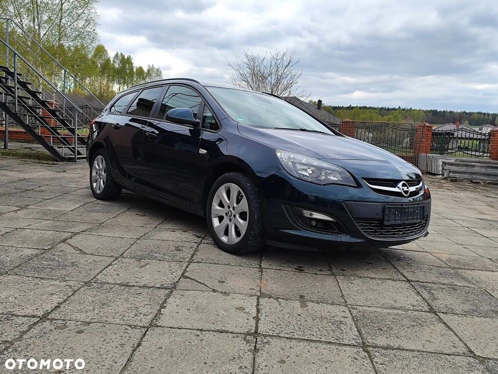 Opel Astra 1.4 Turbo Selection - 9