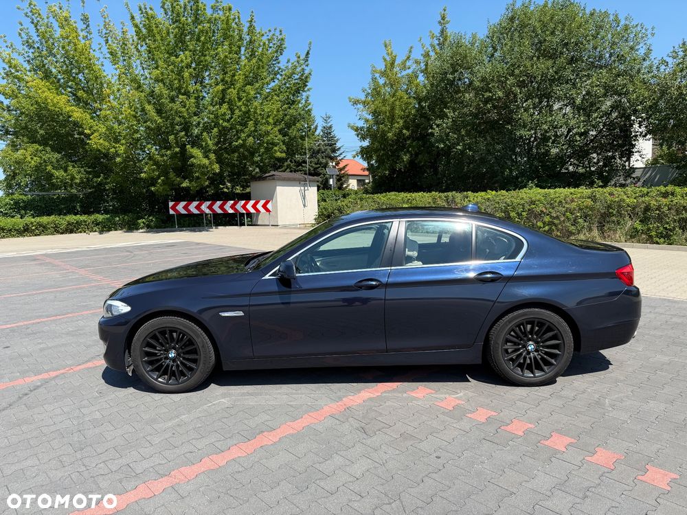BMW Seria 5 520d - 5