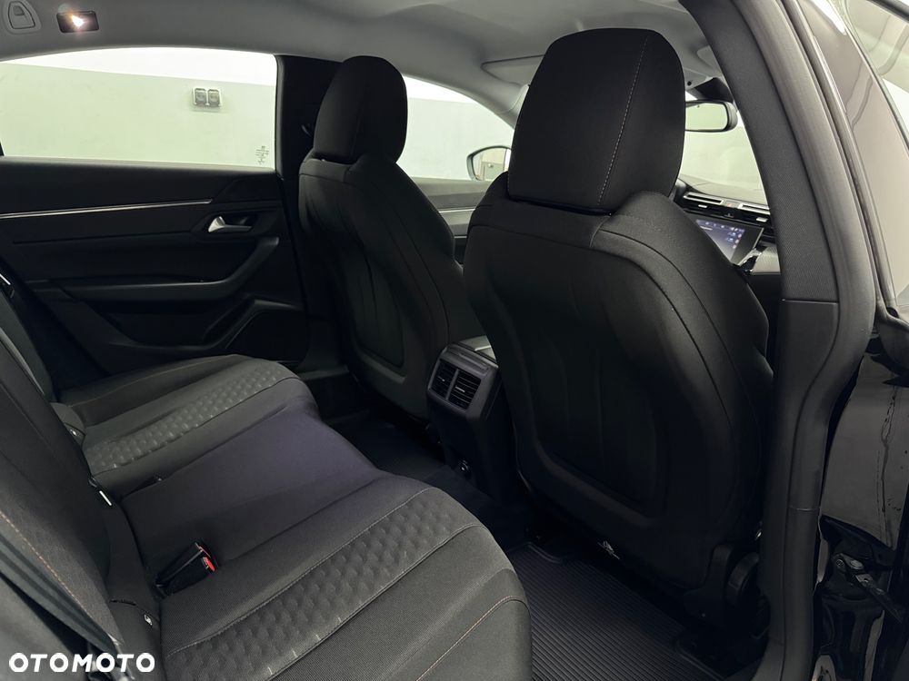 Peugeot 508 BlueHDi 130 EAT8 Active - 24