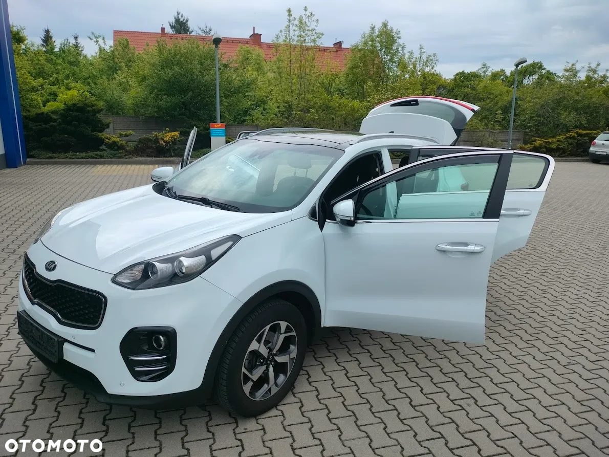 Kia Sportage 1.7 CRDI 2WD Dream-Team Edition - 9