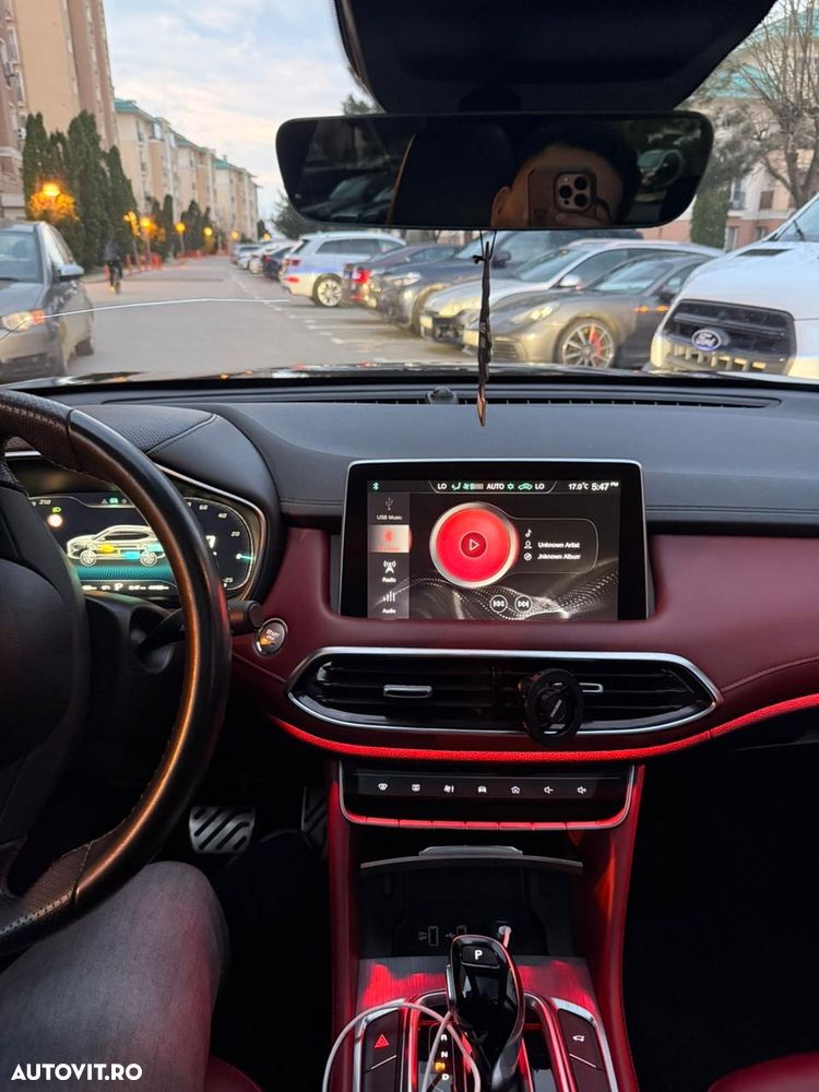 MG EHS 1.5T-GDI Luxury - 11