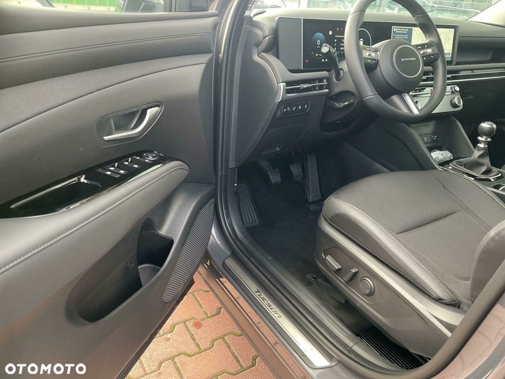 Hyundai Tucson 1.6 T-GDi Executive 2WD - 10