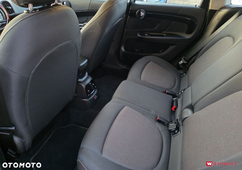 MINI Countryman Cooper D - 13