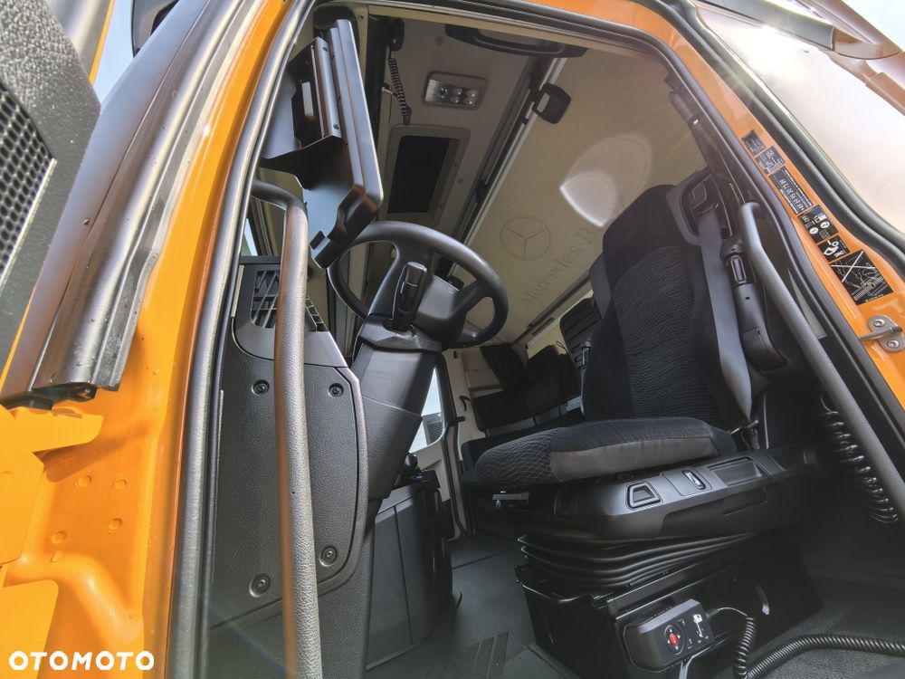 Mercedes-Benz // Actros 1848 LS // SALONKA // 2 zbiorniki // Klima postojowa // - 17