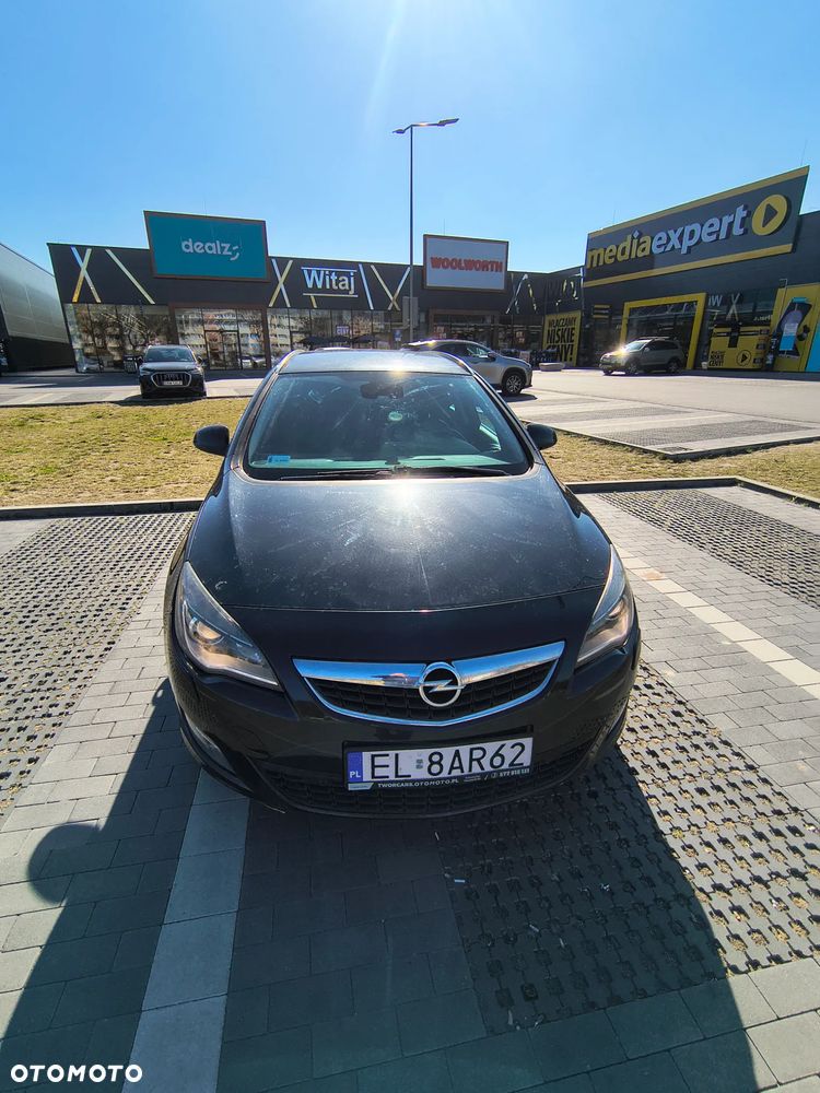 Opel Astra 1.4 T Cosmo - 1