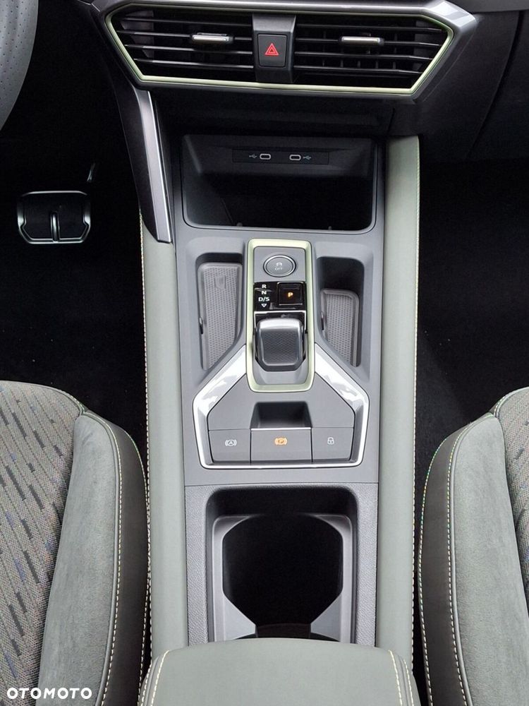 Cupra Formentor 2.0 TSI 4Drive Tribe Edition VZ DSG - 33