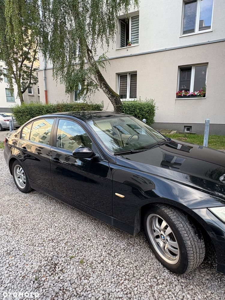 BMW Seria 3 320d - 4