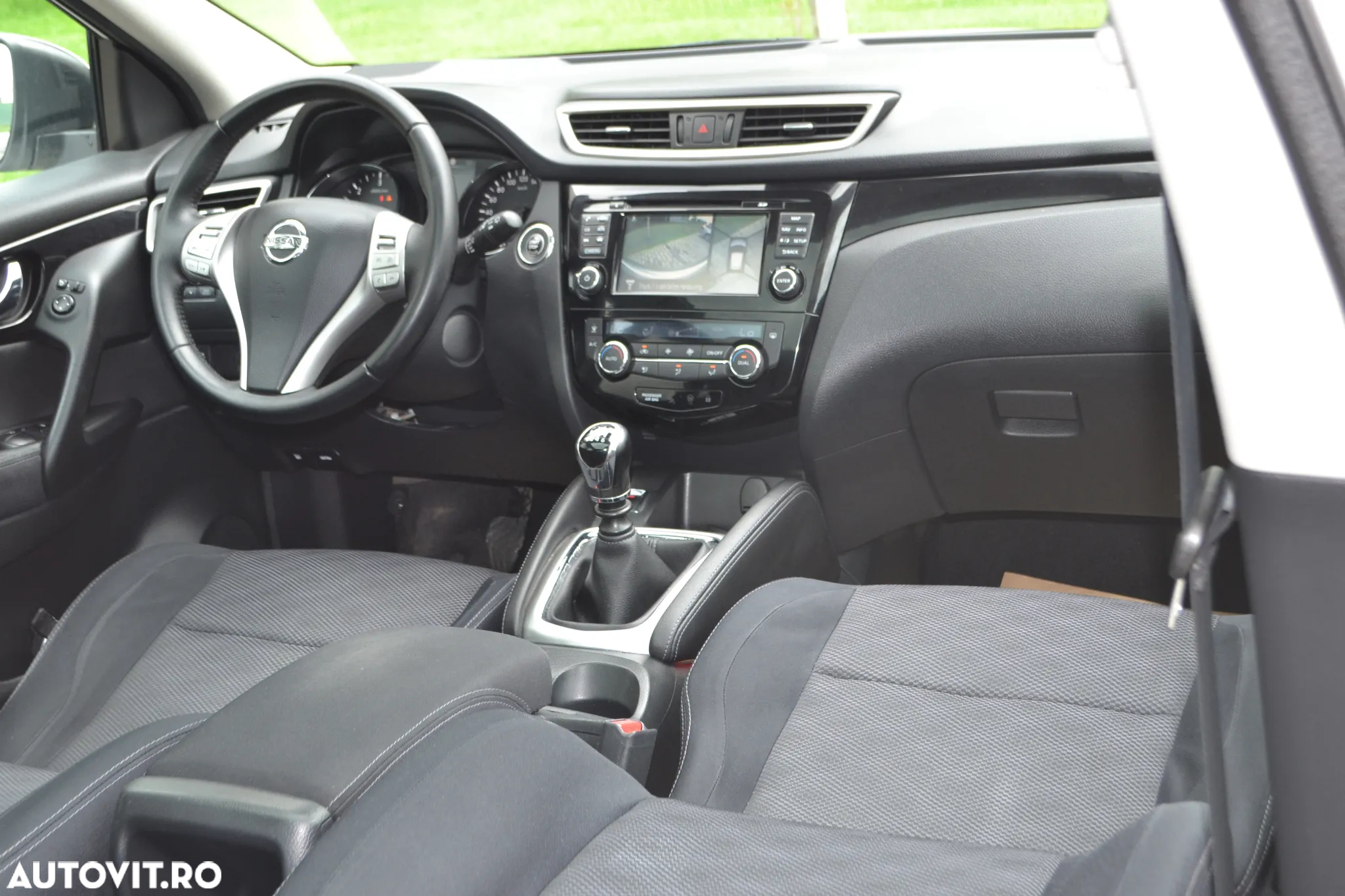 Nissan Qashqai 1.5 DCI TEKNA - 11