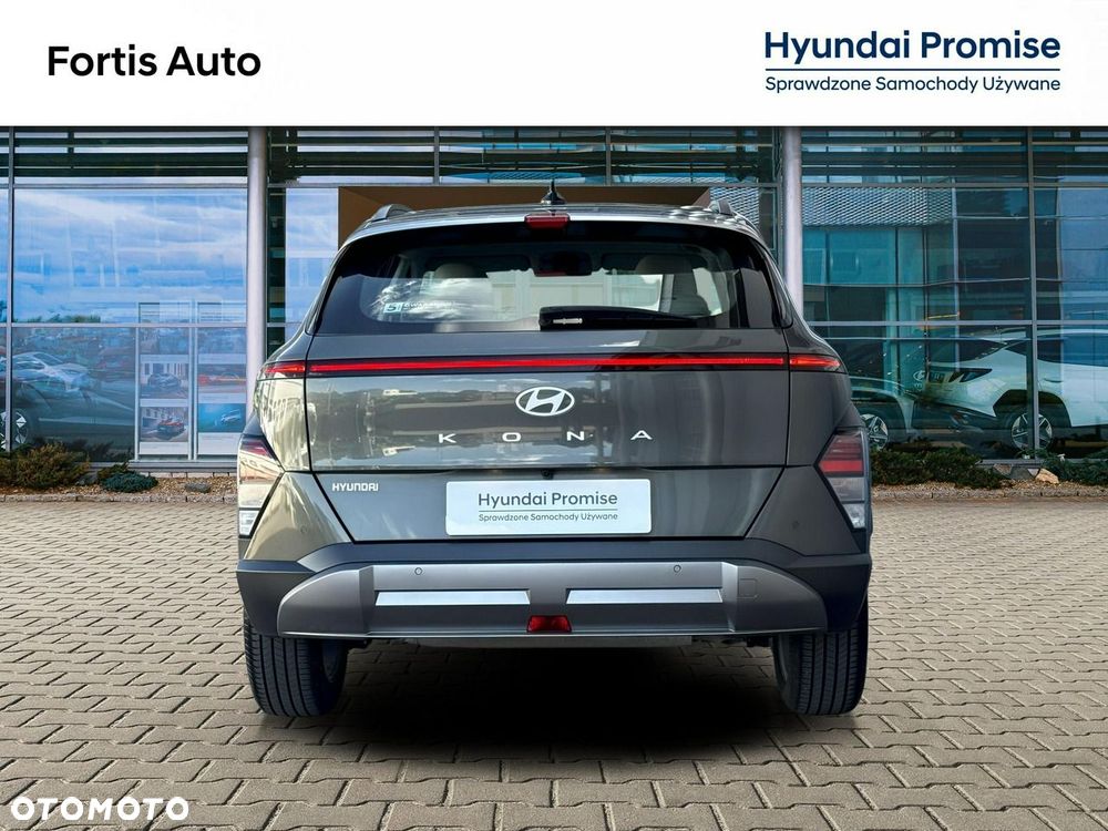 Hyundai Kona 1.6 T-GDI Executive DCT - 4