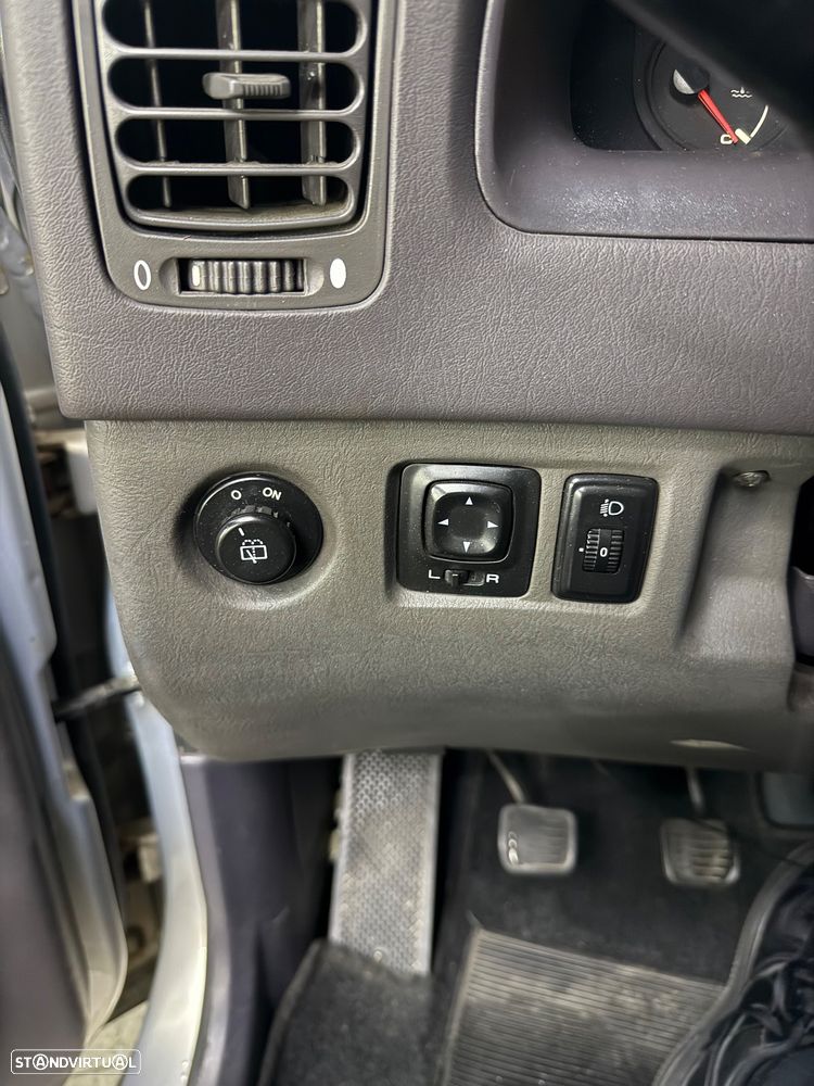 SsangYong Korando 602 2.9 D EL - 12